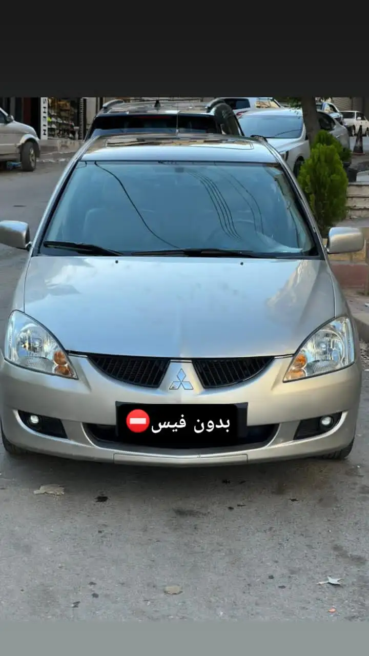 card-img